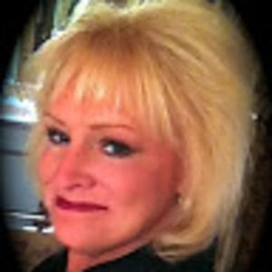 Meet your Posher, Deborah